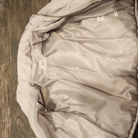 Jacket - Picture 2 of 4